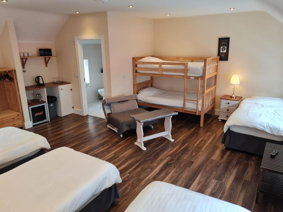 Ridge-Rock Accommodation Carrick on Shannon Exterior foto