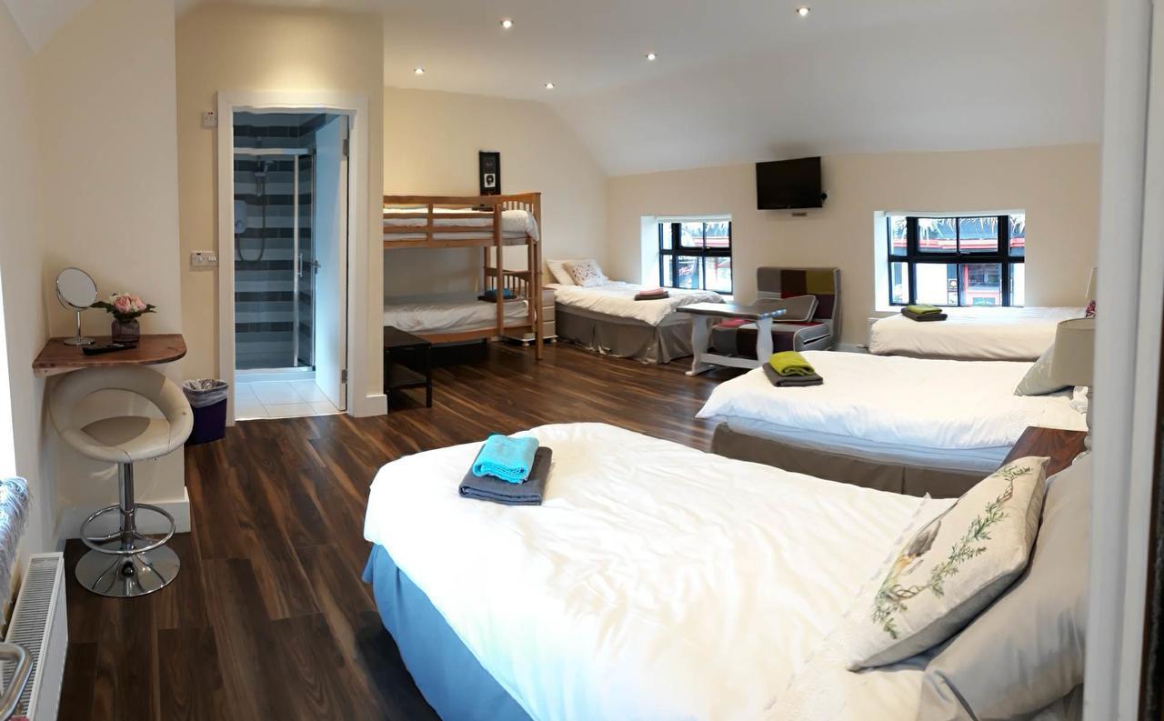 Ridge-Rock Accommodation Carrick on Shannon Exterior foto